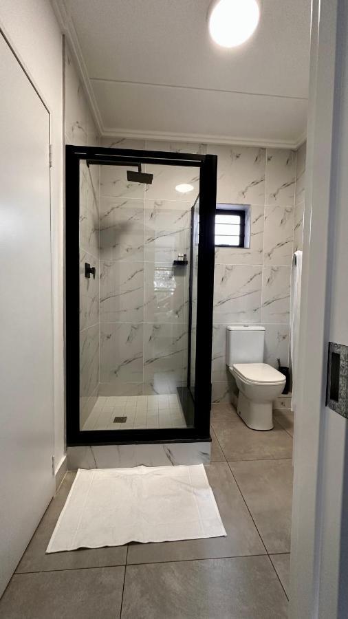 Stylish Executive Apartment With Power Backup Johannesbourg Extérieur photo