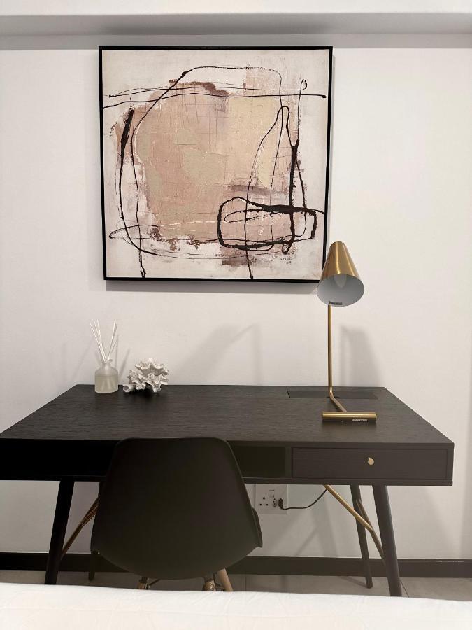 Stylish Executive Apartment With Power Backup Johannesbourg Extérieur photo
