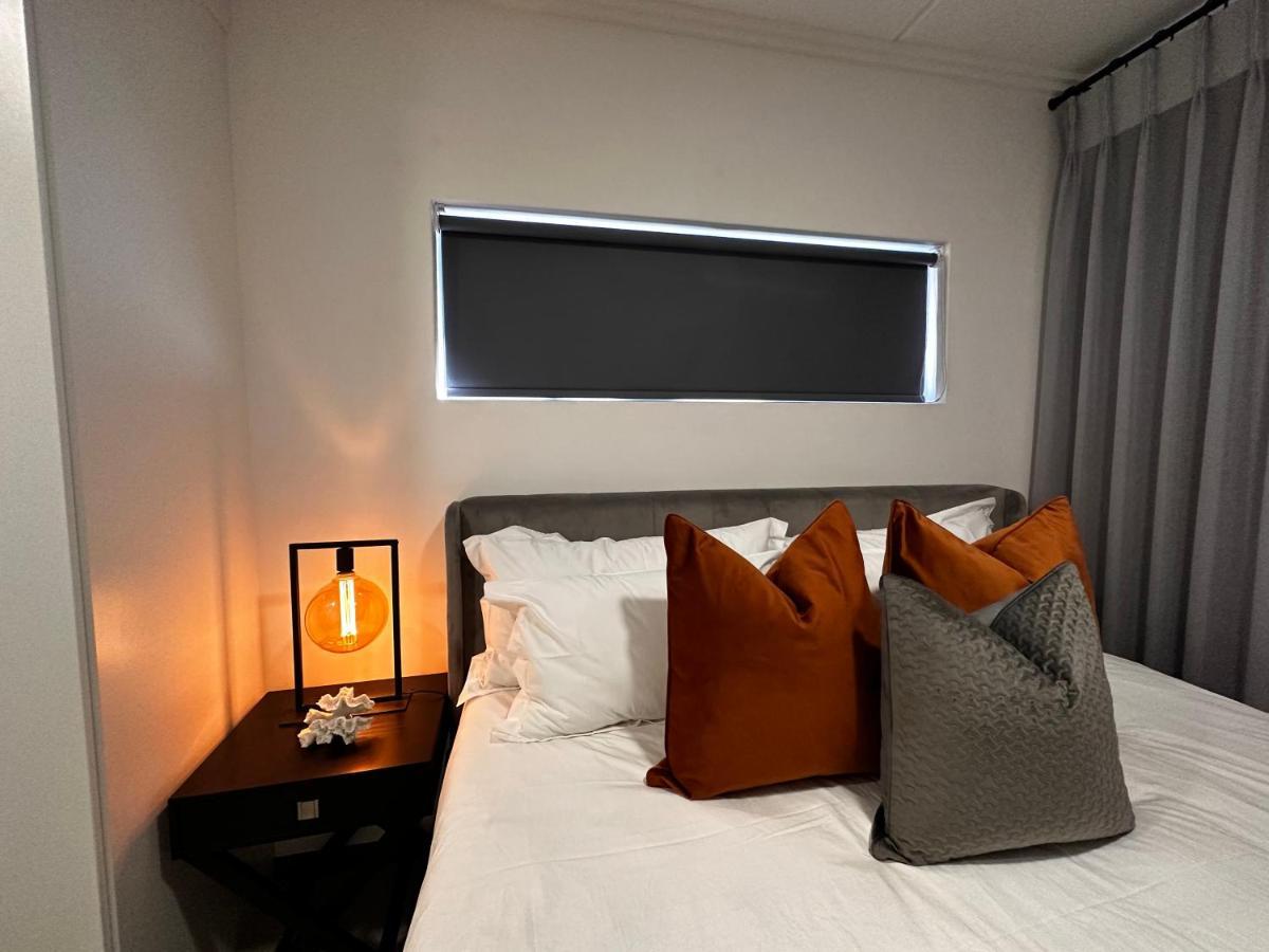 Stylish Executive Apartment With Power Backup Johannesbourg Extérieur photo